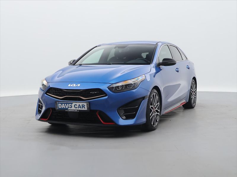 Kia ProCeed 1.6 T-GDI 150kW GT DCT - fotka 2 z 27