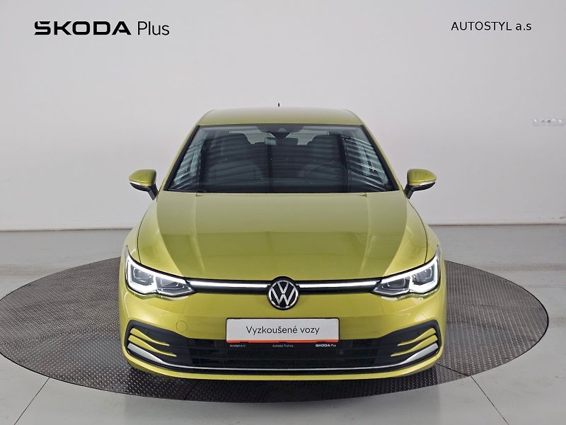 Volkswagen Golf (2021) 1,5 TSI EVO 150K STYLE - fotka 4 z 39