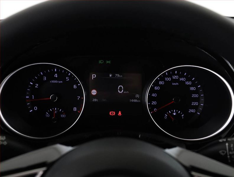 Kia XCeed (2026) Steel Edition 1.6 T-GDI - fotka 9 z 19