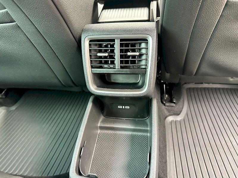 Škoda Octavia (2025) 1.5 TSI 110kW MHEV Top Selecti - fotka 21 z 24