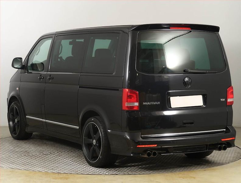 Volkswagen Multivan (2013) Highline 2.0 TDI, 1Maj - fotka 4 z 22