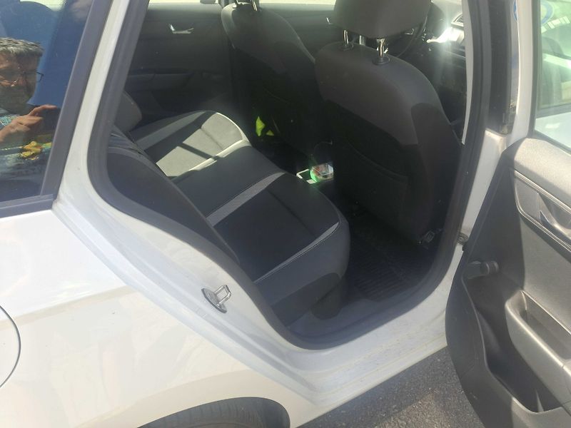 Škoda Fabia III kombi 1,0 TSi 1BX3385 - fotka 28 z 40