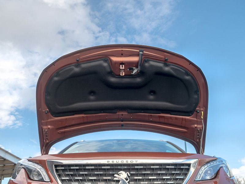 Peugeot 3008 (2018) ČR 1.6HDI 88KW – NAVIGACE - fotka 47 z 55