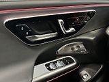 Mercedes-Benz Třídy E E-Třída 220 d 4MATIC kombi AMG - náhled 13