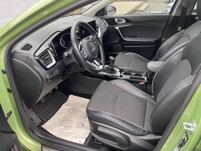 Kia XCeed 1.5TGDi, ČR-1, Exclusive, kola - fotka 7 z 29