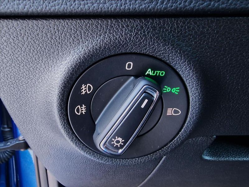Škoda Karoq 2.0TDI Style, původ ČR,1.Maj. - fotka 37 z 50