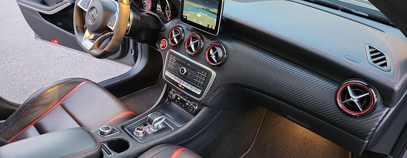 Mercedes-Benz Třídy A (2015) 45*AMG*4M*NIGHT*KŘIDLO*440PS - fotka 21 z 50