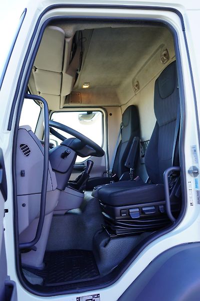 DAF LF (2022) 260 / ACC / EURO 6 / CHŁODNIA  - fotka 7 z 41