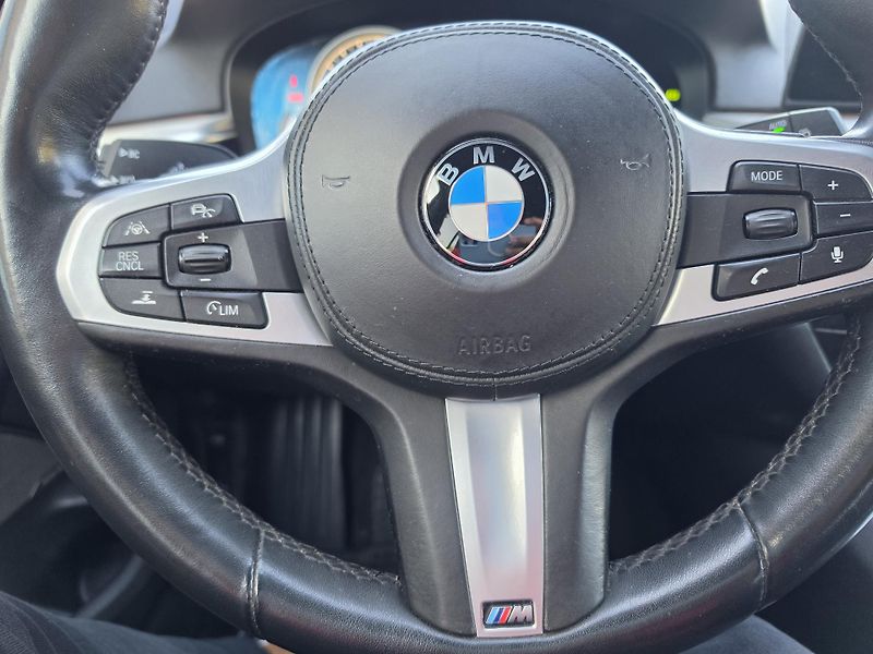 BMW Řada 5 520D TZ Sport Line Harman - fotka 28 z 30