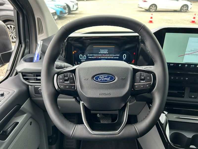 Ford Tourneo Custom (2025) Sport L1, Tourneo, 2.0 EcoBlue - fotka 16 z 19