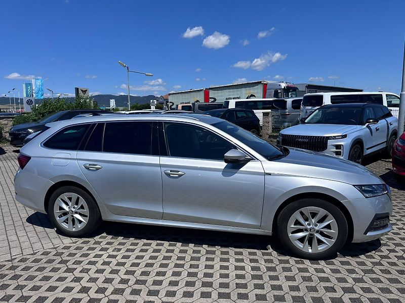 Škoda Octavia 2.0 TDI 110kW DSG Style - fotka 3 z 16