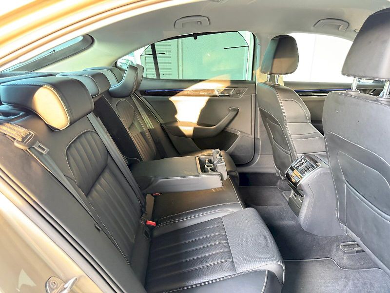 Škoda Superb (2021) Laurin & Klement 2.0 TDI / 147 - fotka 27 z 31