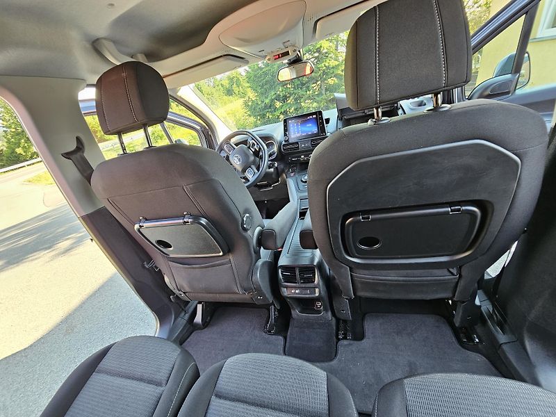 Toyota ProAce City Verso (2021) Long 7 míst, automat, v záruce - fotka 13 z 14