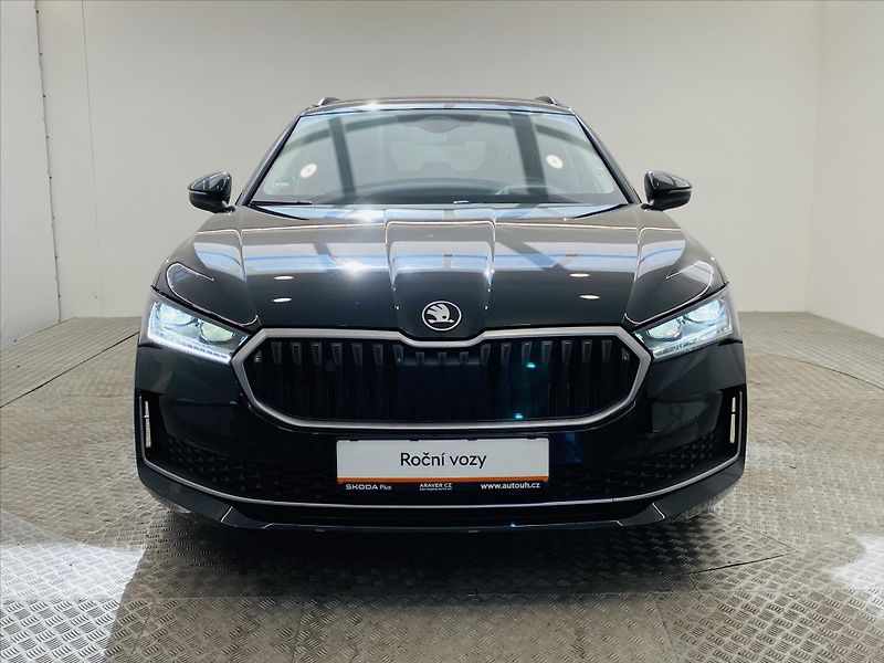 Škoda Superb 2,0 TDI 110kW DSG Selection - fotka 4 z 29