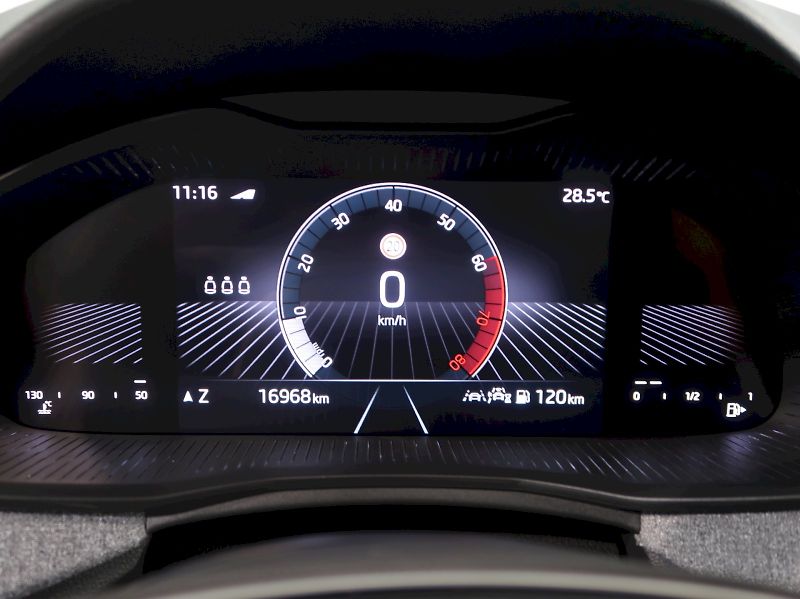 Škoda Kamiq (2024) SELECTION 1.0TSI 85KW - fotka 19 z 39