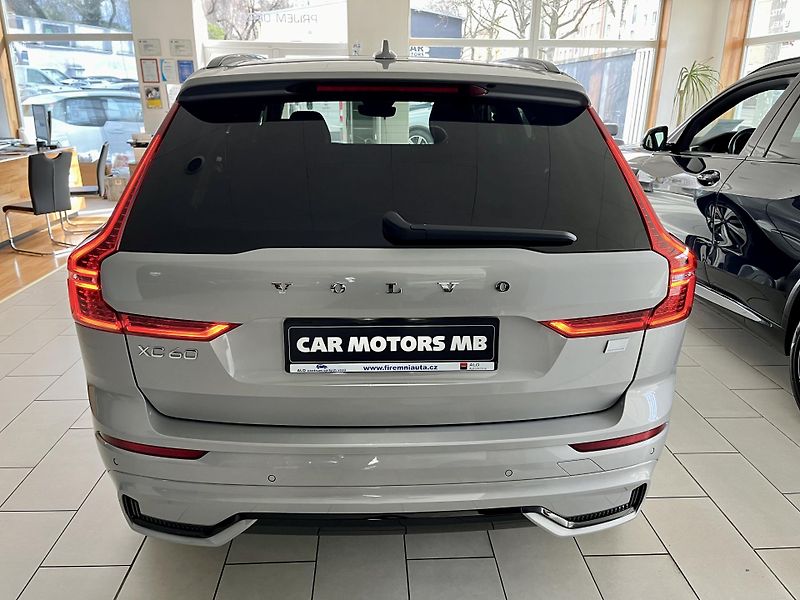Volvo XC60 T6 AWD Recharge Inscripion - fotka 5 z 27