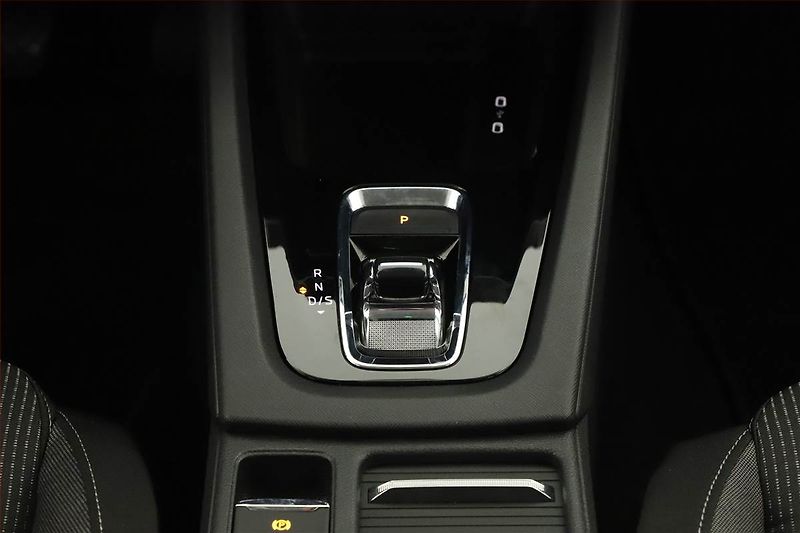 Škoda Octavia (2023) 2.0 TDI, Automat, Navi - fotka 12 z 14