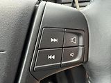 Volvo XC70 2.4 D4 4X4 MANUAL SERVISKA - náhled 17