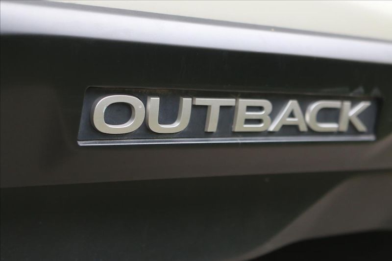 Subaru Outback 2,5 129KW, AWD , DSG - fotka 5 z 59