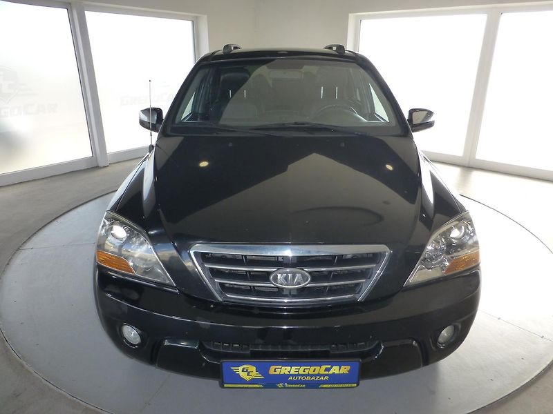 Kia Sorento (2007) 2,5CRDI*NAVI*VYHŘ.S**+SADA*4X4 - fotka 3 z 27