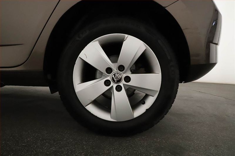 Škoda Fabia (2018) 1.0 TSI, Serv.kniha, Tempomat - fotka 15 z 15