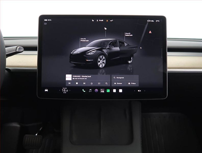 Tesla Model Y (2023) RWD LFP 60kWh, SoH 98% - fotka 11 z 32