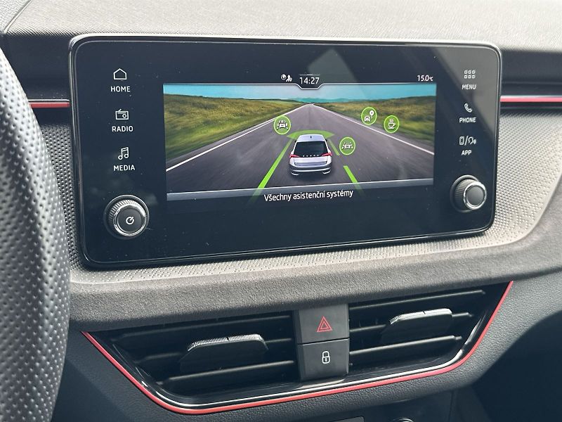 Škoda Scala (2024) 1.0 TSI 85 kW DSG Selection - fotka 16 z 31