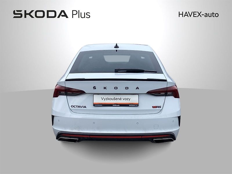 Škoda Octavia (2022) 2.0 TSI DSG RS - fotka 38 z 38