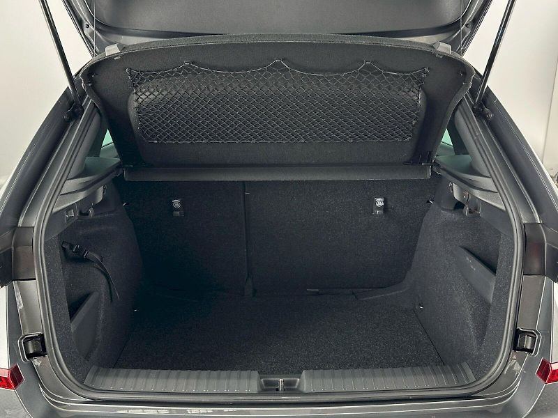 Škoda Kamiq (2025) DSG 1.5TSI 110kW Monte Carlo - fotka 29 z 32