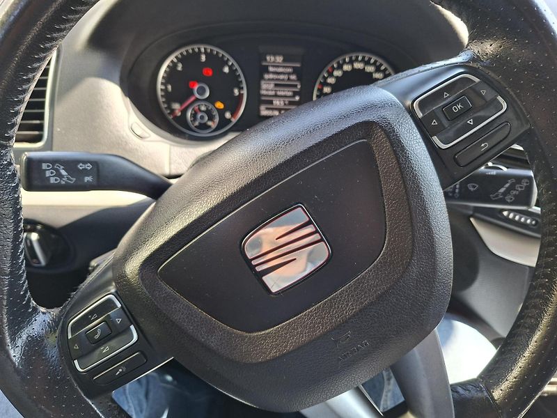 Seat Alhambra (2011) STYLE - fotka 14 z 21