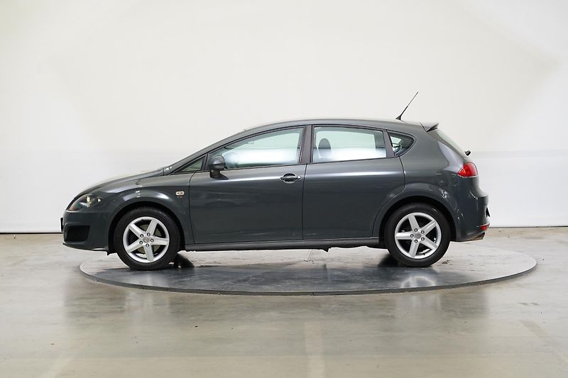 Seat Leon - fotka 3 z 25