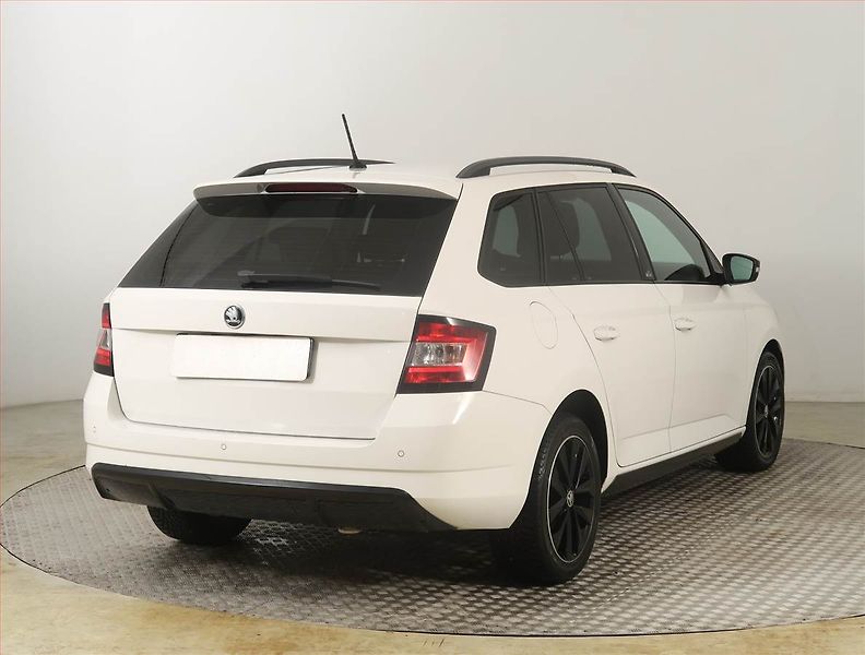 Škoda Fabia (2016) Style 1.4 TDI, Tempomat - fotka 5 z 21