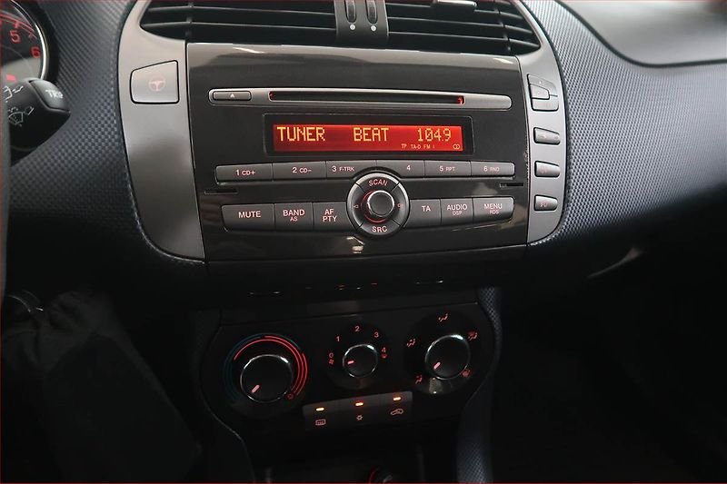 Fiat Bravo (2010) 1.4 T-Jet - fotka 12 z 14