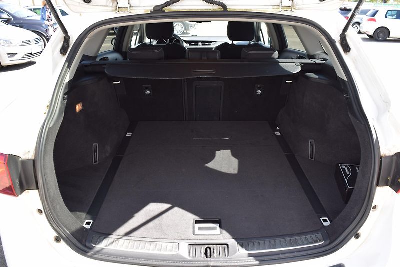 Toyota Avensis (2018) 1.8VVTI 108kw TEAM D XEN NAVI - fotka 10 z 50