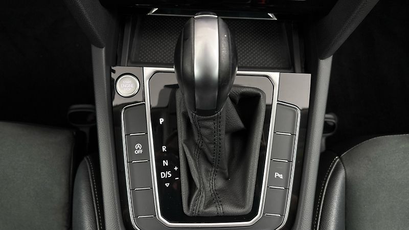 Volkswagen Arteon 2.0 TDI DSG Elegance Shooting - fotka 26 z 31