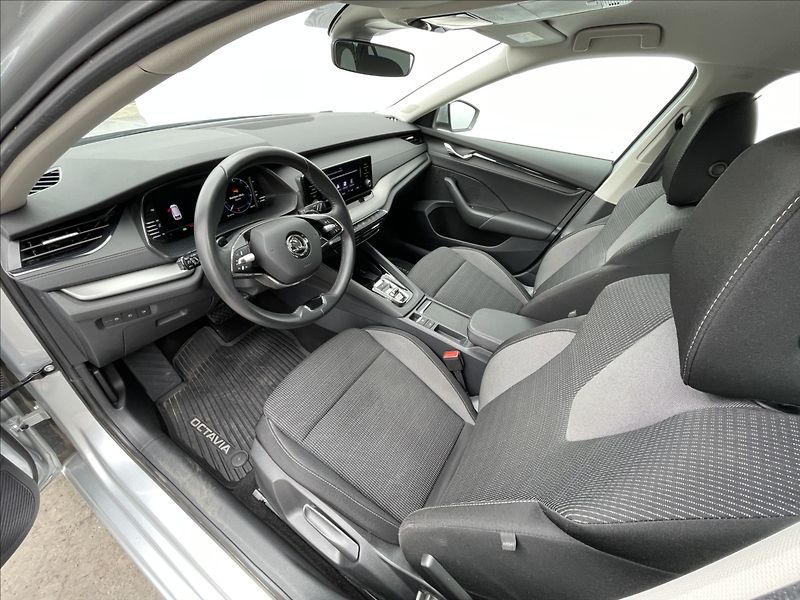 Škoda Octavia 2,0 TDI 4x4 DSG Ambi Plus TZ - fotka 5 z 24