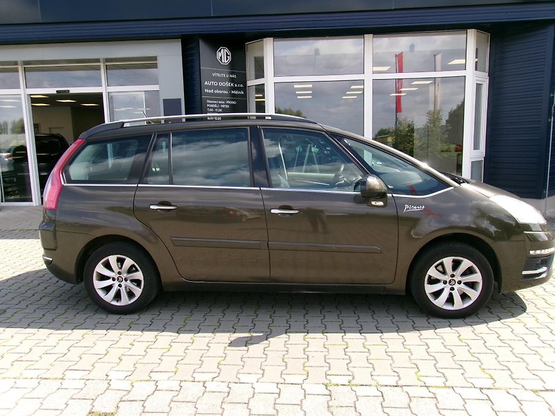 Citroën Grand C4 Picasso (2011) 2.0 HDi 7míst - fotka 5 z 18