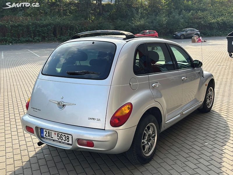 Chrysler PT Cruiser (2001) 2.0i, 104kw - fotka 5 z 17