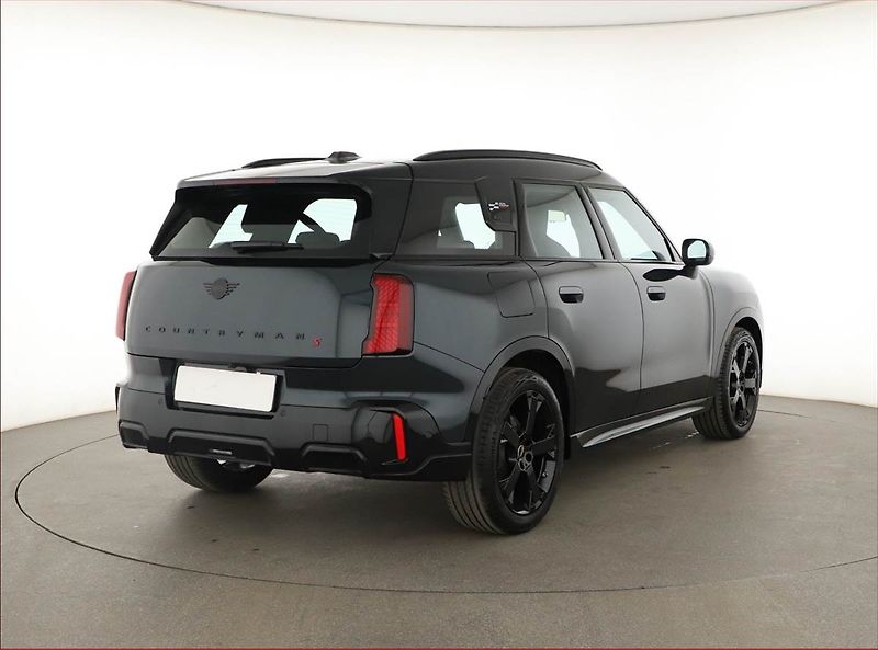Mini Countryman (2025) S All4, Navigace - fotka 5 z 15