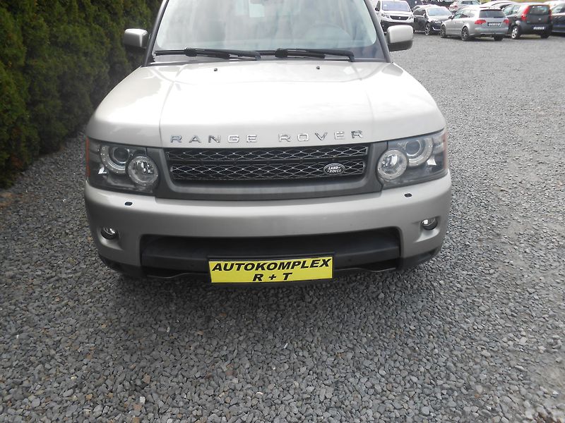 Land Rover Range Rover Sport 3.0D,180KW,4x4,XENONY,Tažné! - fotka 43 z 48