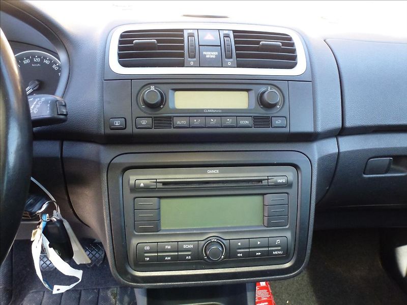 Škoda Roomster 1,9 TDI - BEZ DPF !!!  servisk - fotka 35 z 50