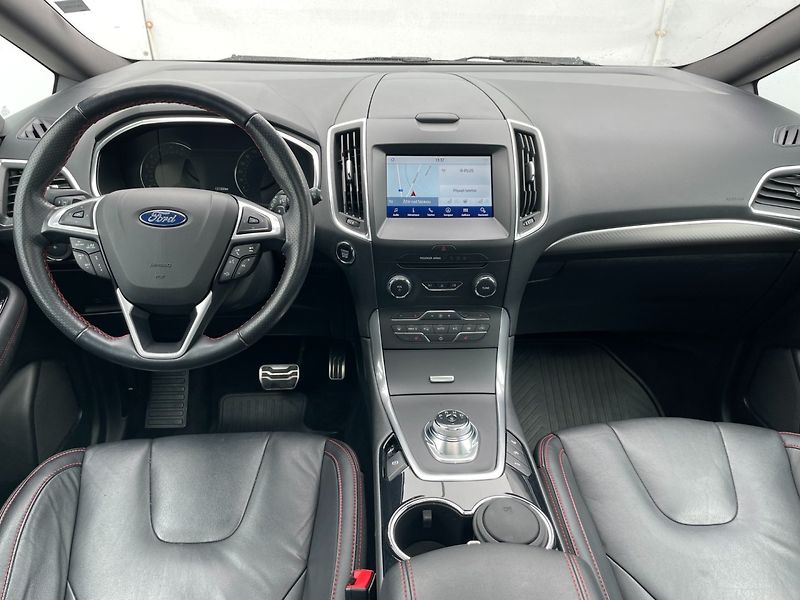 Ford S-MAX (2019) 2.0TDCi 140kW! AWD! ST-Line! - fotka 15 z 41