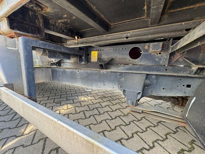 Ford Ostatní (2005) TRANSIT 410L 2,4D 66 KW 7 MÍST - fotka 13 z 42