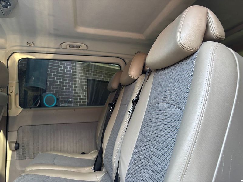 Mercedes-Benz Viano 3.0CRDi/2007/ NUTNÁ OPRAVA - fotka 9 z 26