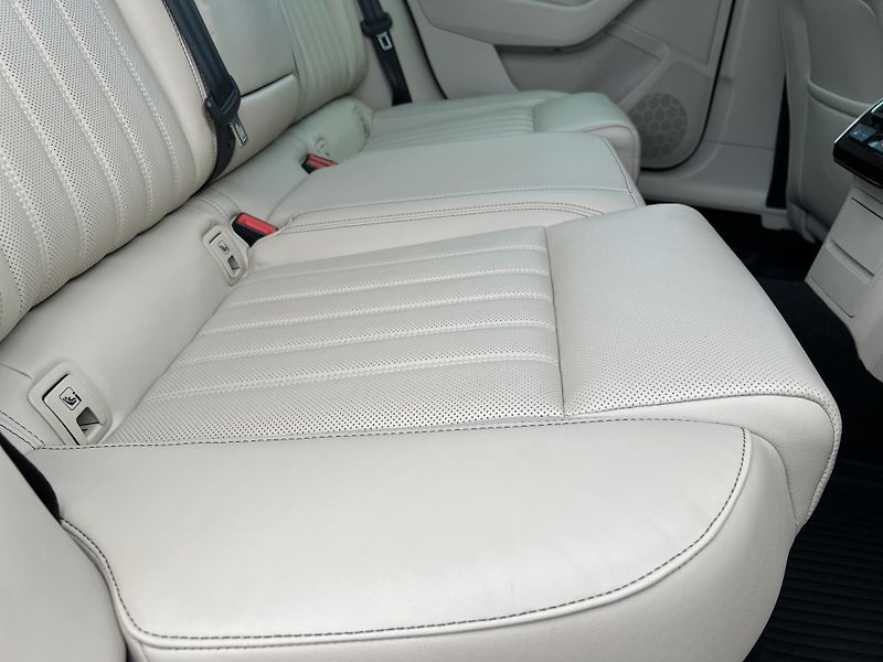 Škoda Superb 2.0TDi 110kw L&K ČR 1.MAJ DPH - fotka 34 z 50