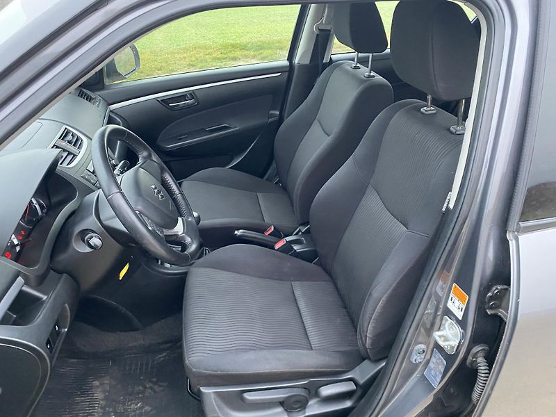 Suzuki Swift (2013) 4x4 69kw - fotka 8 z 18