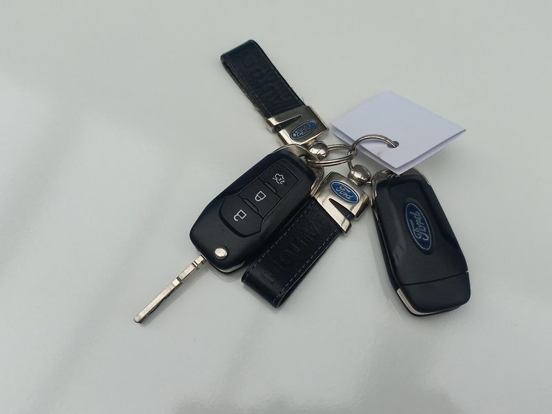 Ford Fiesta (2017) 1.1i 52kW, ČR, 1MAJ, tažné - fotka 15 z 15