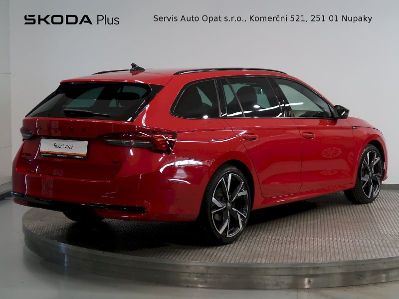 Škoda Octavia (2025) SPORTLINE 2.0TSI 150KW CANTON - fotka 2 z 42