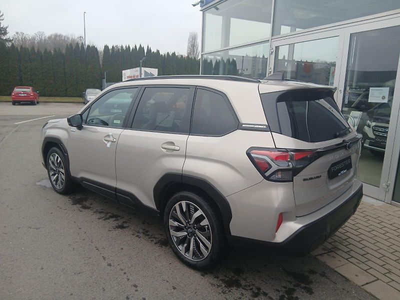 Subaru Forester (2025) 2.0i-S ES TOURING  *NOVINKA* - fotka 3 z 9