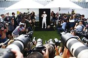 F1 2017 GP Austrálie - Lewis Hamilton (Mercedes), představování jezdců